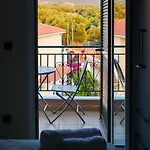 Casa Aurora Appartamento Razáta