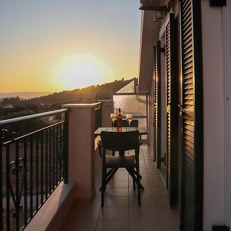 Apartamento Casa Aurora Razáta