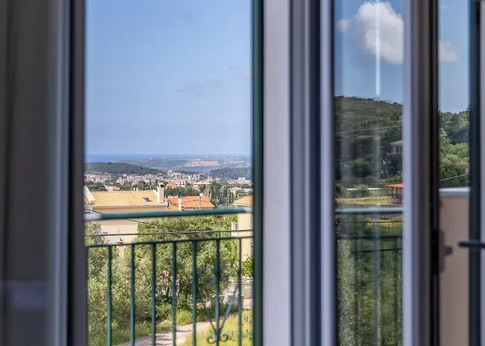 Casa Aurora * Razata